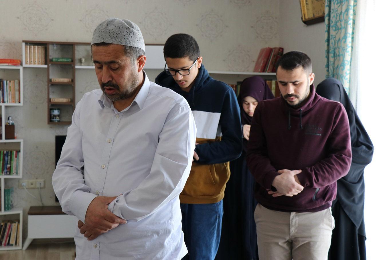 صلاة الجماعة